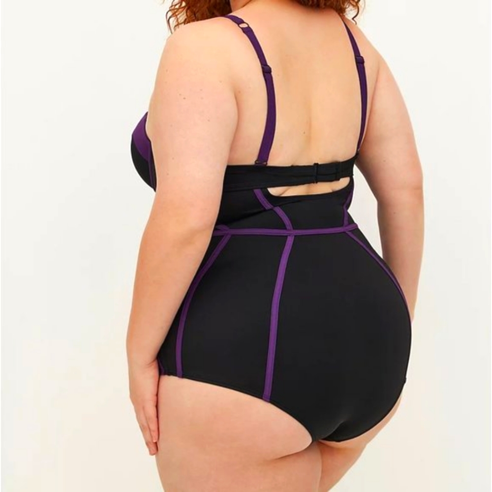 ❤️NWT TORRID SWIMSUIT DISNEY LITTLE MERMAID ONEPIECE URSULA - PLUS SIZE - Picture 3 of 13